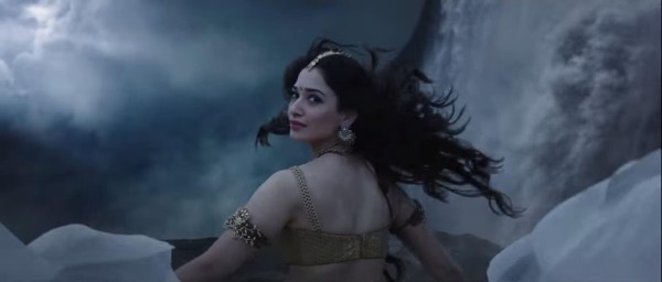 Six-best-moments-of-Baahubali-trailer-10