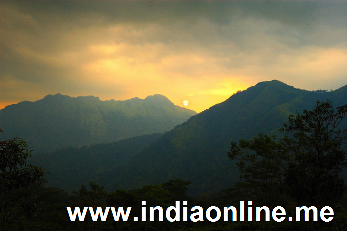 Sunset at Ponmudi
