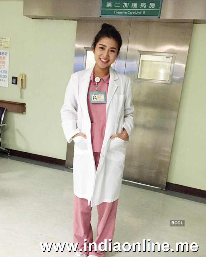 Meet the 'World's Hottest Nurse' Carina Linn, who enjoys a celebrity status on Instagram