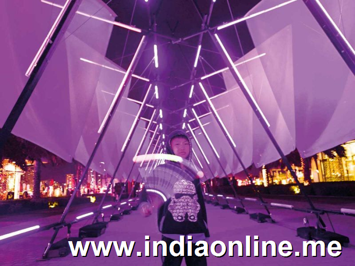 NAT200206-LIGHT-FESTIVAL-NEW-3-(Read-Only)