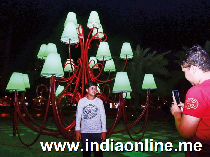 NAT200206-LIGHT-FESTIVAL-NEW-2-(Read-Only)