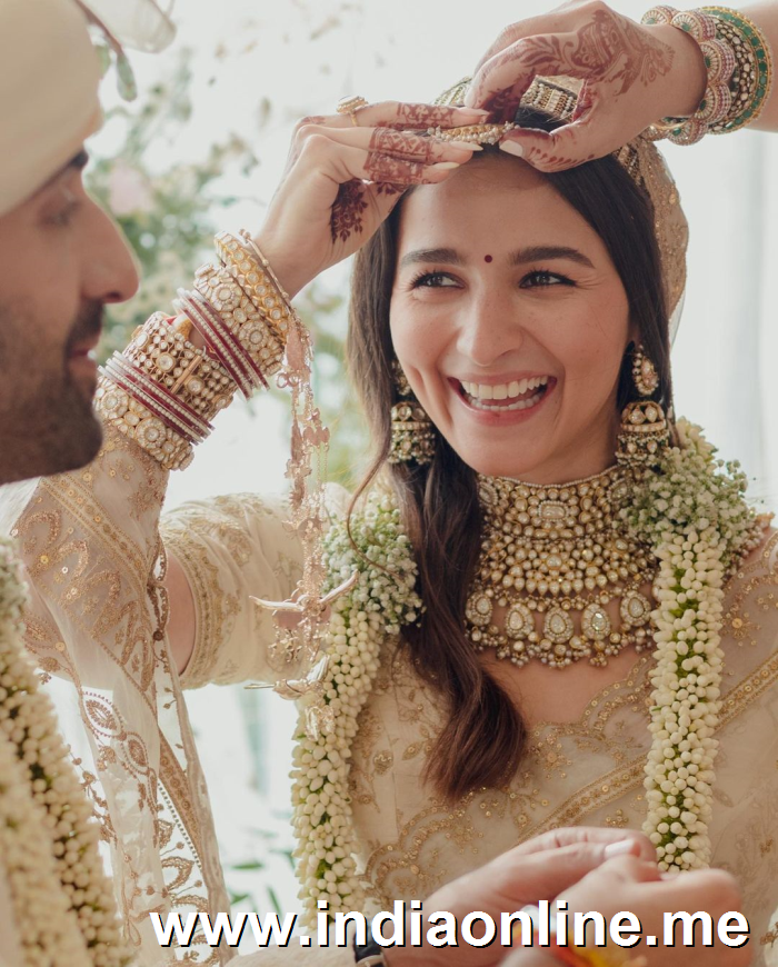 Ranbir Kapoor and Alia Bhatt's Beautiful wedding Photos