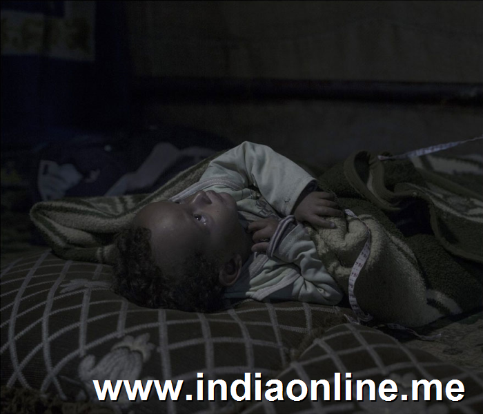 where-children-sleep-syrian-refugee-crisis-photography-magnus-wennman-21